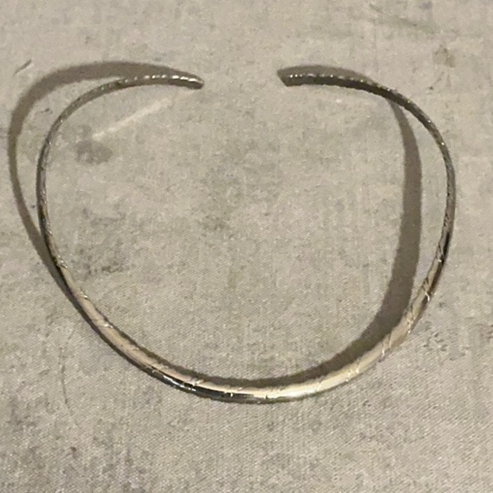 SilverTone Choker